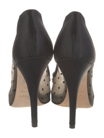 Christian Dior Mesh Lace Pattern Pumps
