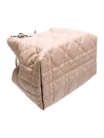 Christian Dior Cannage Toujours Medium 2025