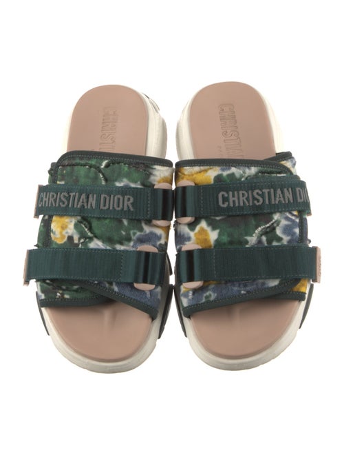 Christian Dior D-Wander Embroidered Accent Slides