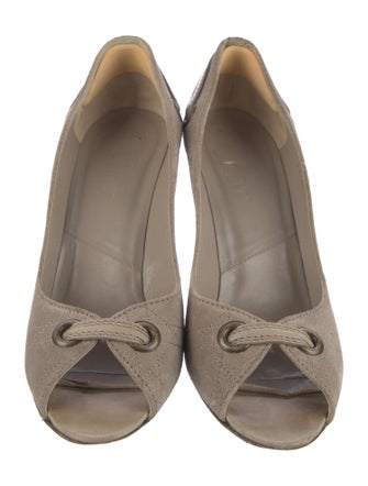 Christian Dior Cannage Pattern Suede Pumps