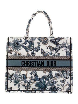 Christian Dior Canvas Book Large 2023