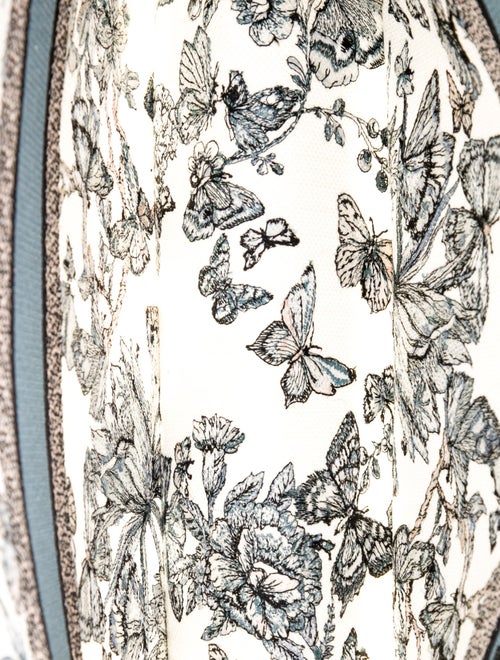 Christian Dior Canvas Book Large 2023