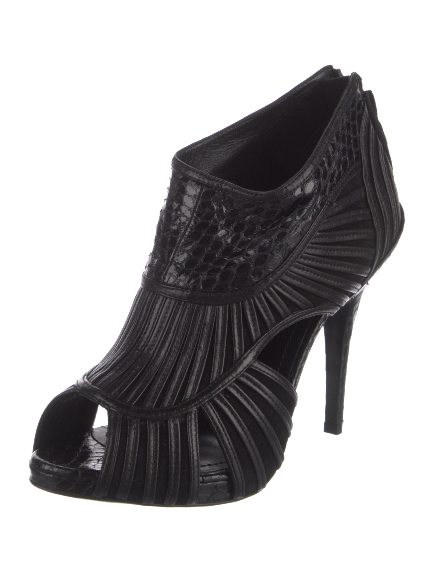 Christian Dior Leather D'Orsay Pumps