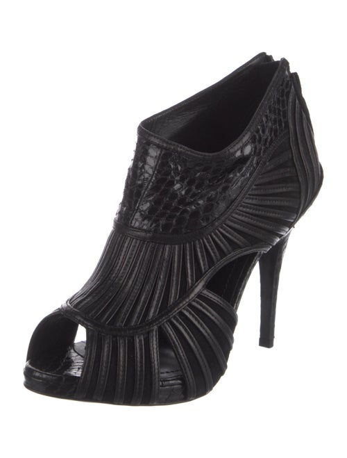 Christian Dior Leather D'Orsay Pumps