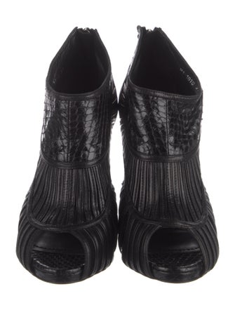 Christian Dior Leather D'Orsay Pumps