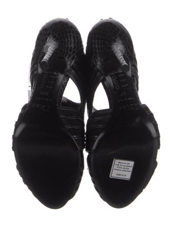 Christian Dior Leather D'Orsay Pumps