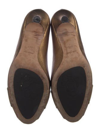 Christian Dior Leather Pumps