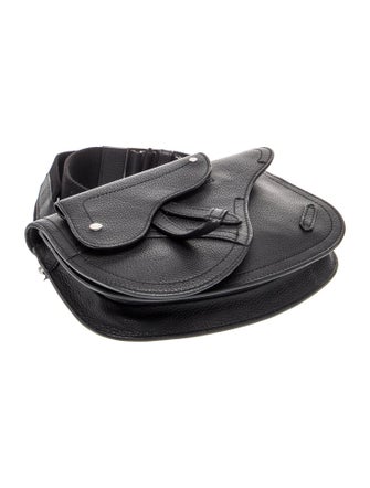 DIOR MEN Signature Saddle Messenger