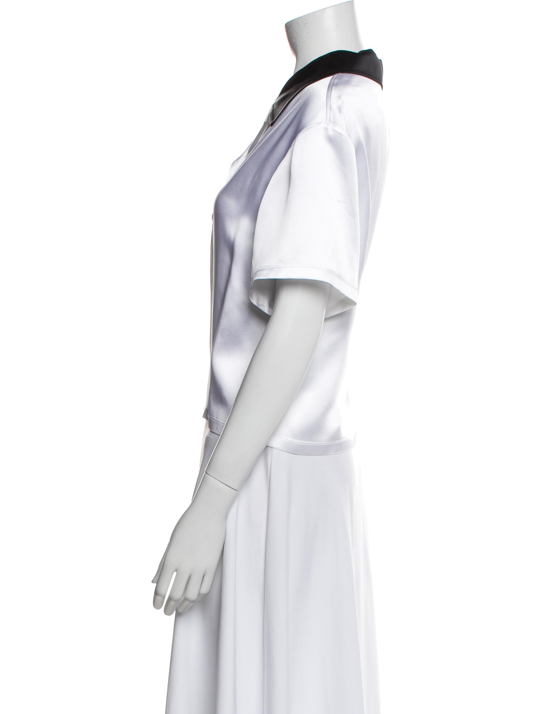 Christian Dior Embroidered Accent Pajamas