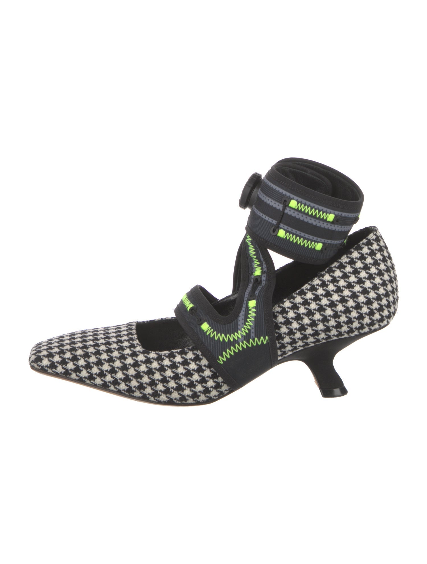 Christian Dior Houndstooth Print Pumps