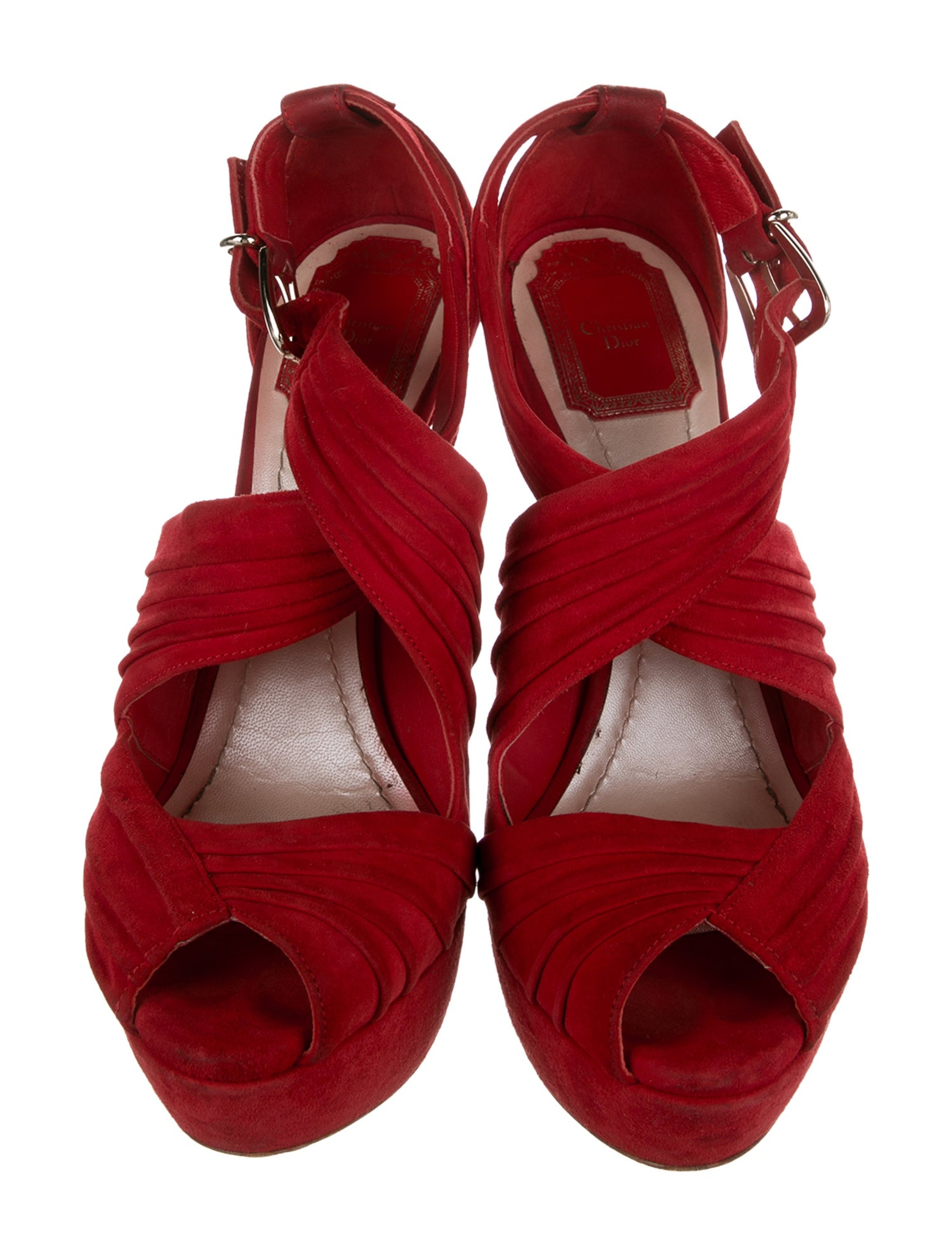 Suede Pleated Accents Sandals