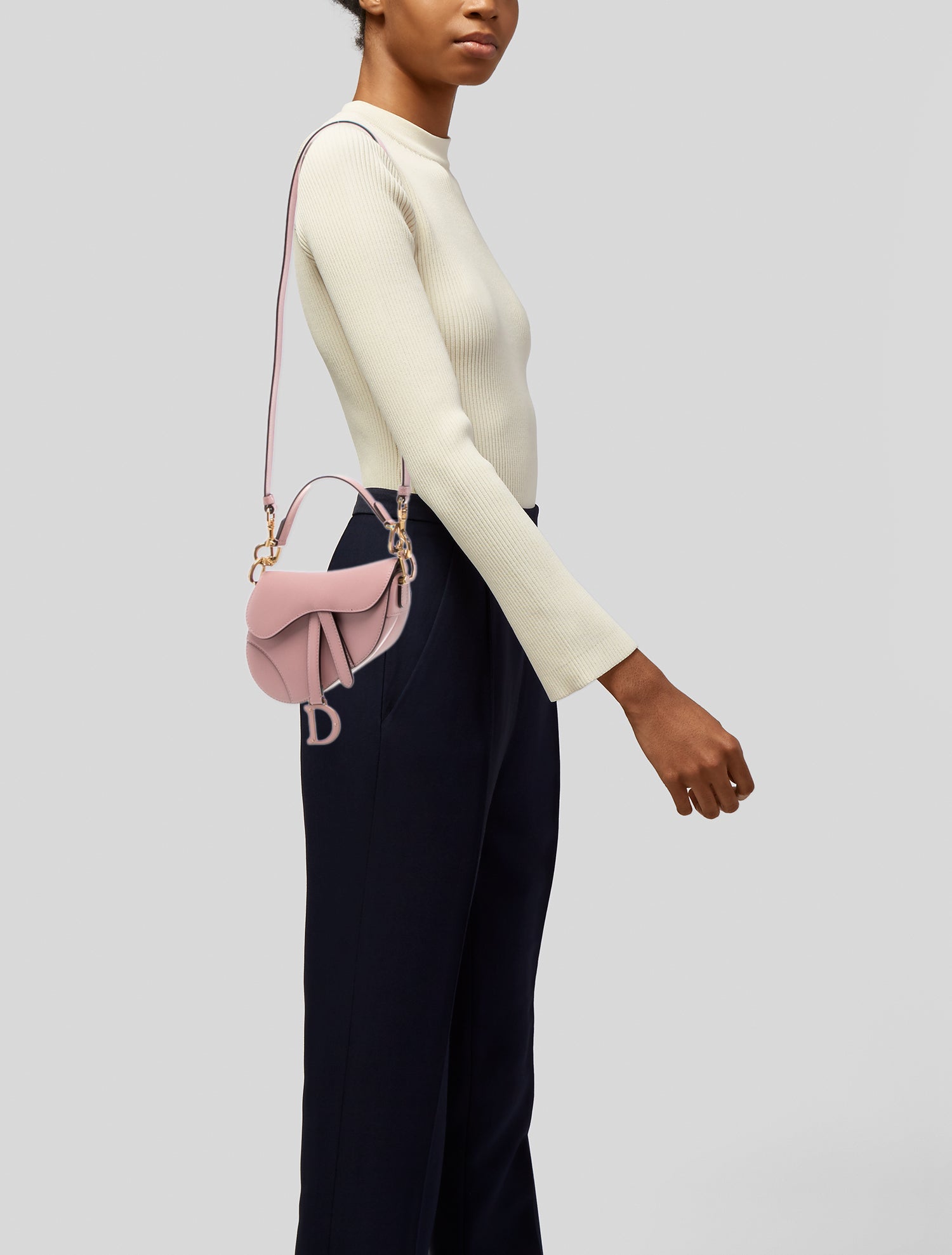 Christian Dior Calfskin Saddle 2023 - Pink Shoulder Bags, Handbags