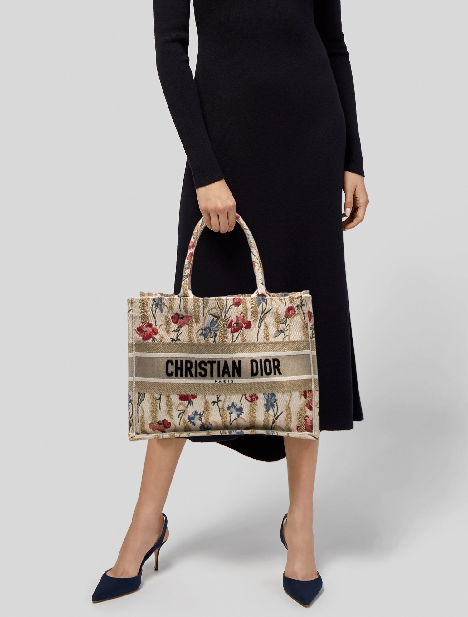 Christian Dior Astrakhan Le Trente Bag - Neutrals Handle Bags