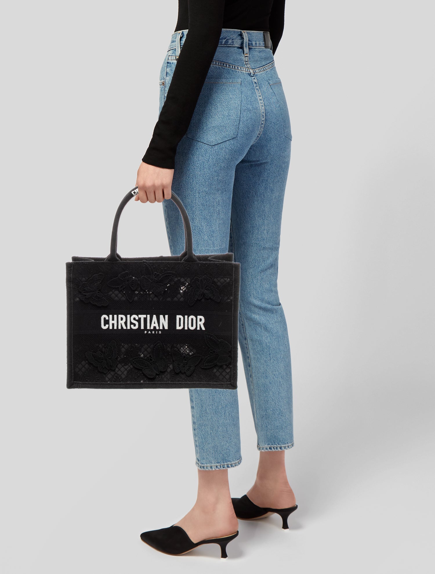 Christian Dior Lace Book Medium 2023