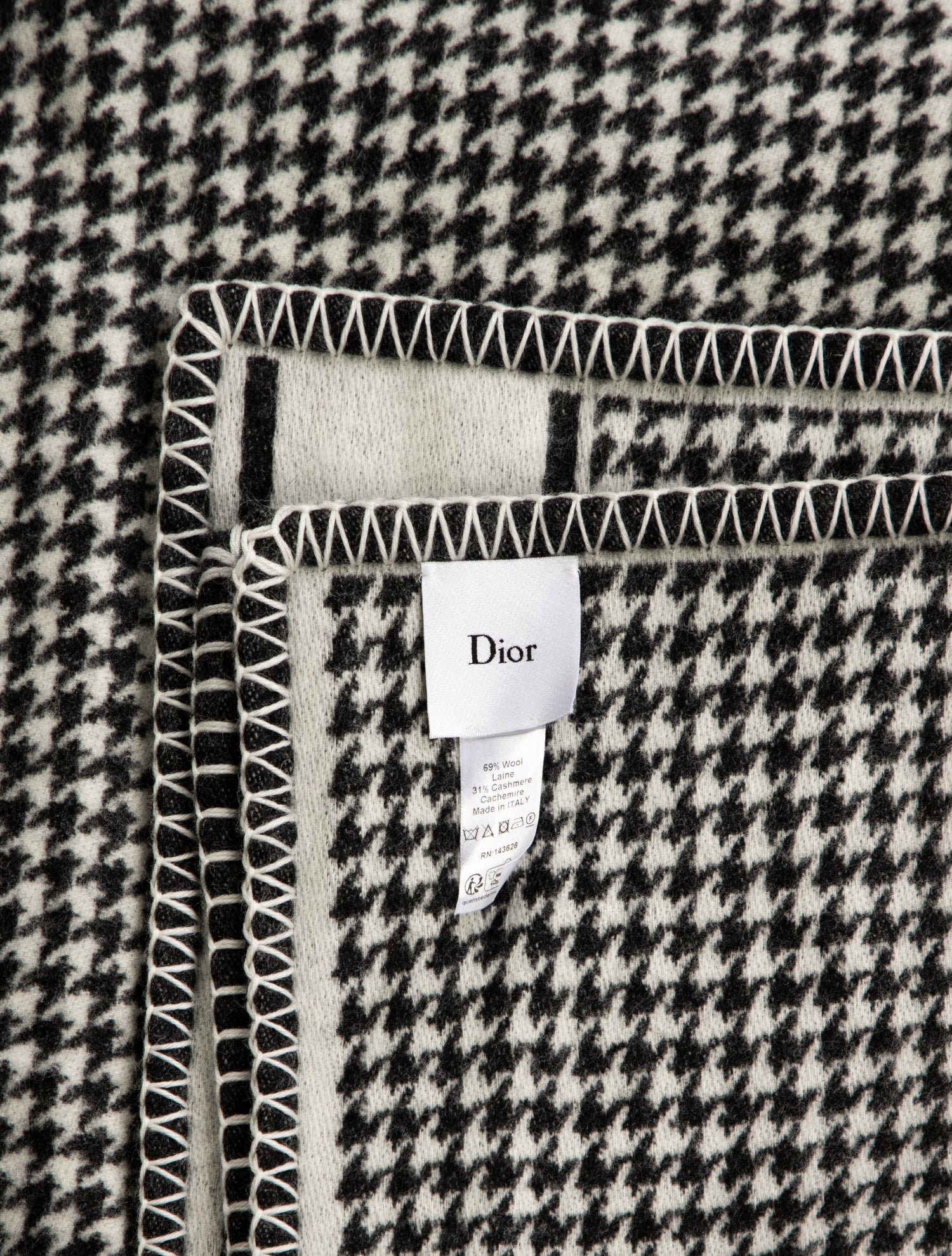 Christian Dior Dior 30 Montaigne Houndstooth Throw Blanket