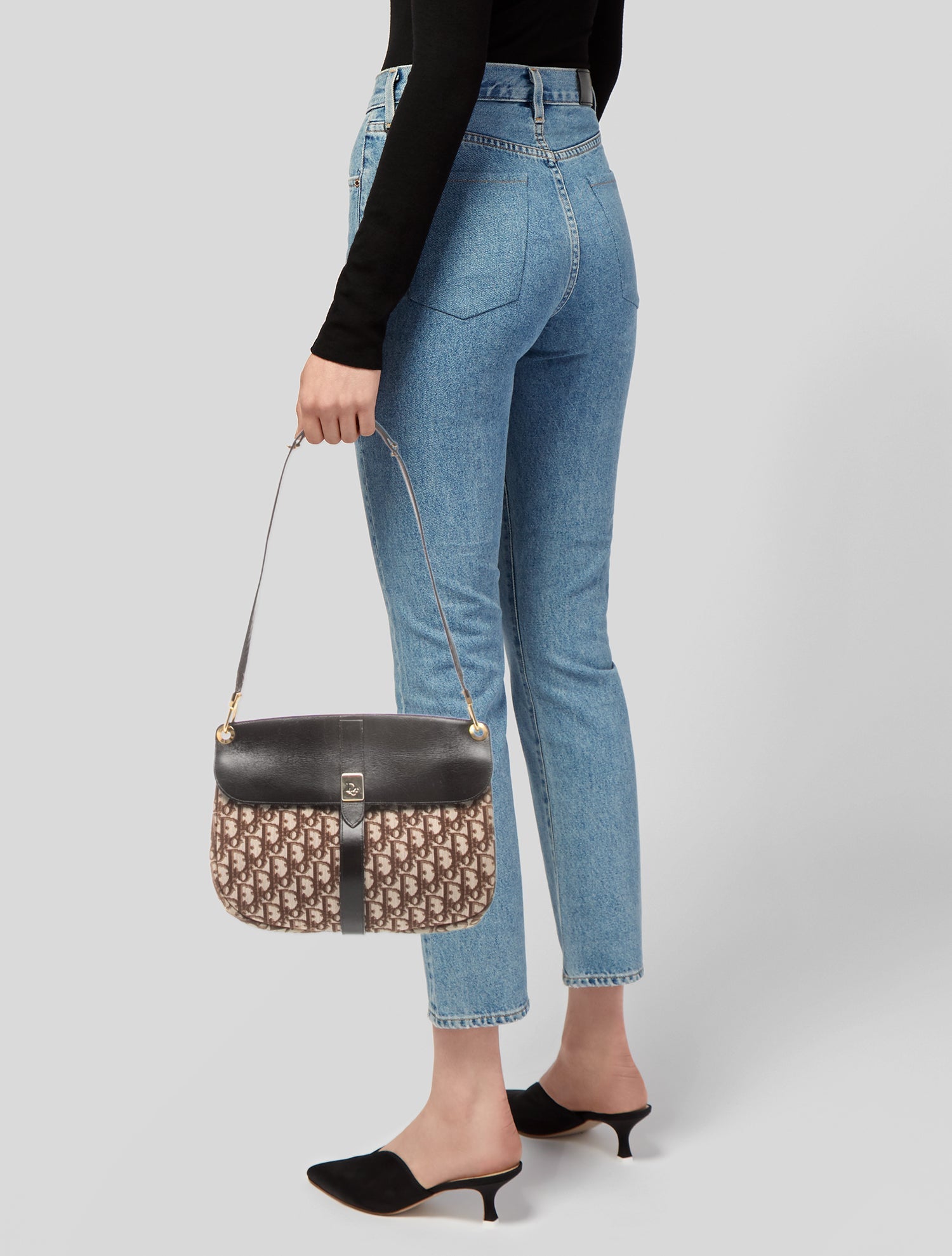 Chanel Diamond Stitch Accordion Flap Bag - Black Shoulder Bags