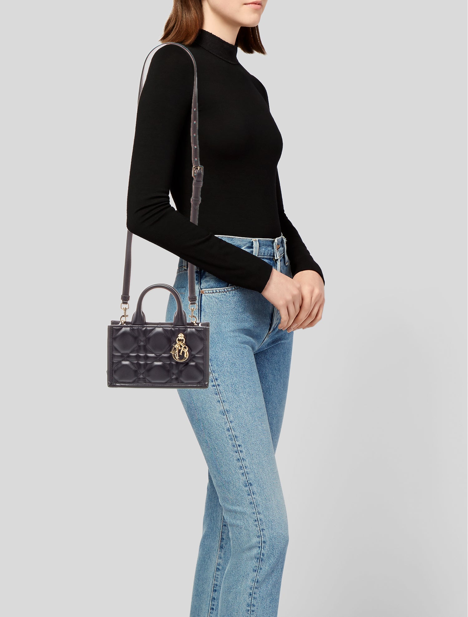 Finesse La Model Embossed Leather Handle Bag - Red Handle Bags