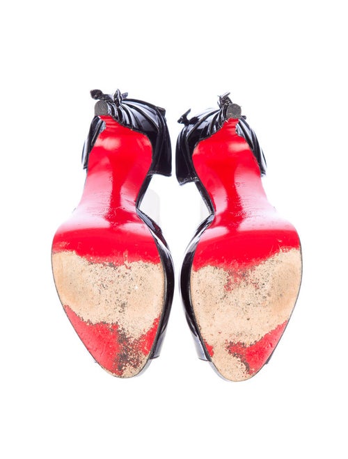 Christian Louboutin d'Orsay Pumps