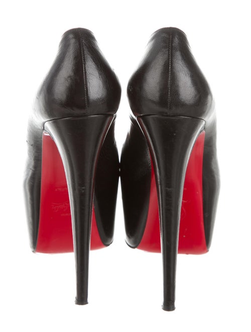 daffodile louboutin shoes