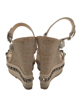 Christian Louboutin Rockstud Spike Suede Espadrilles