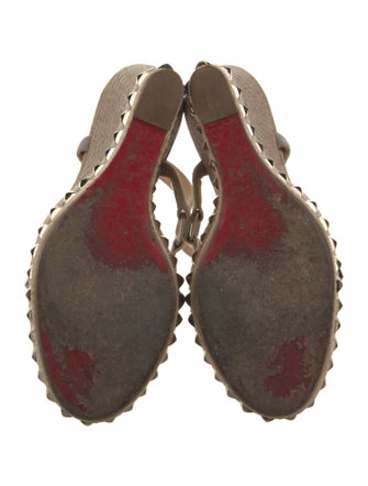 Christian Louboutin Rockstud Spike Suede Espadrilles