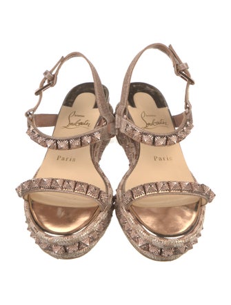 Christian Louboutin Rockstud Spike Leather Espadrilles