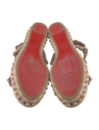 Christian Louboutin Rockstud Spike Leather Espadrilles