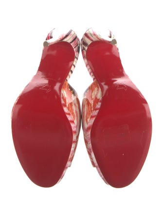 Christian Louboutin Pigamule Patent Leather Slides