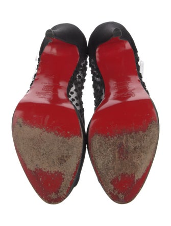 Christian Louboutin Mesh Mesh Accents Pumps