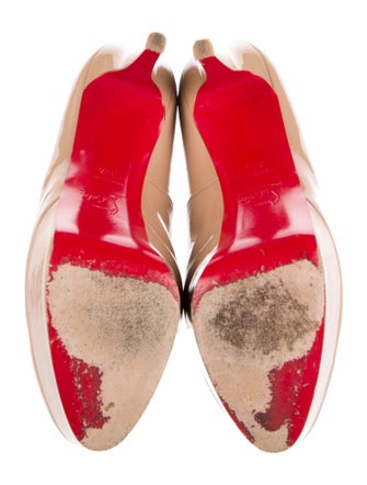 Christian Louboutin Bianca Patent Leather Pumps