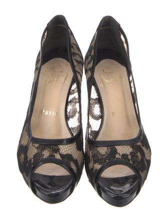 Christian Louboutin Lace Lace Pattern Pumps