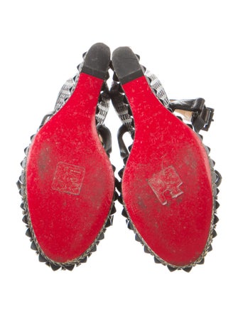Christian Louboutin Rockstud Accents Leather Espadrilles