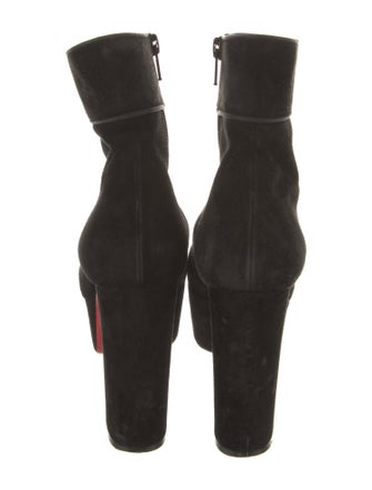 Christian Louboutin ie Movida Suede Boots