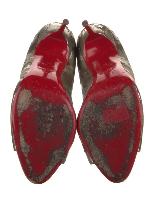 Christian Louboutin Leather Pumps