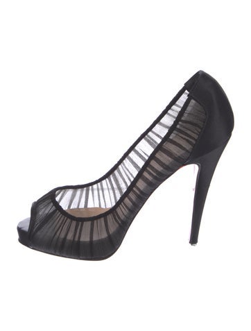 Christian Louboutin Pumps Mesh Accents IT 39 | 9