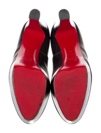 Christian Louboutin Leather Pumps