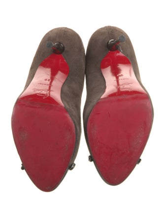 Christian Louboutin Chain-Link Accent Suede Pumps