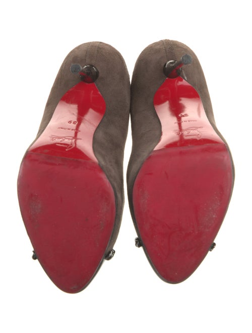 Christian Louboutin Chain-Link Accent Suede Pumps