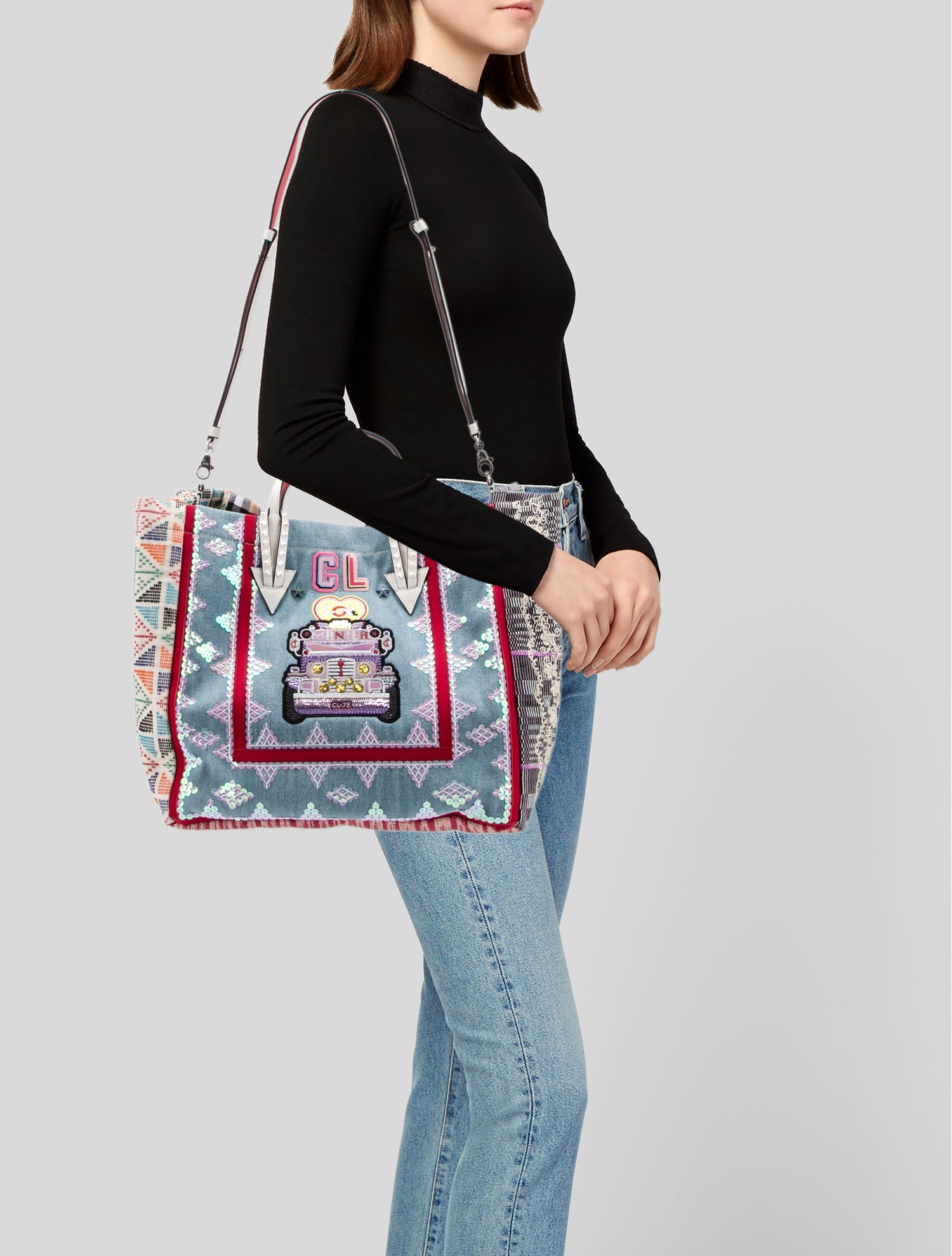 Christian Louboutin Spike Manilacaba