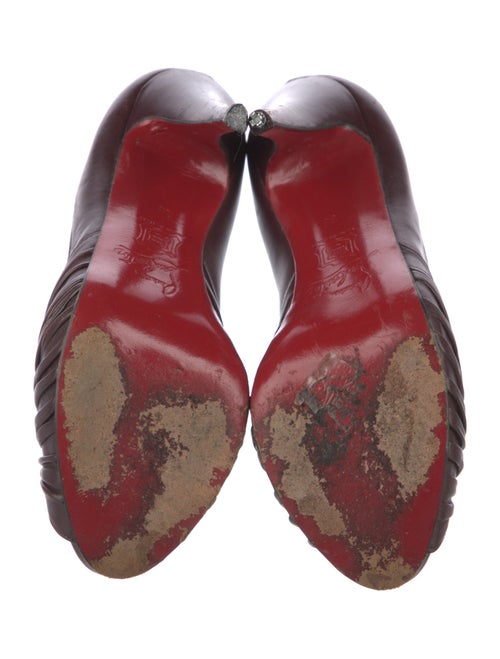 Christian Louboutin Leather Pumps
