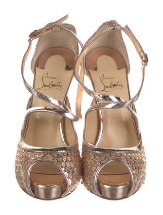 Christian Louboutin Mesh Mesh Accents T-Strap Pumps