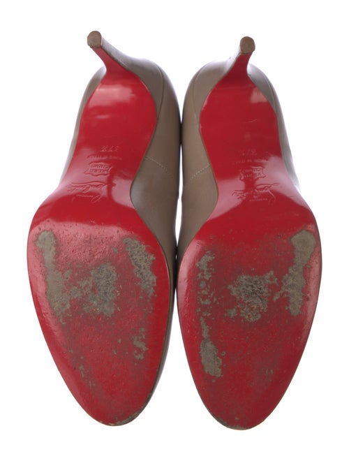 Christian Louboutin Leather Pumps