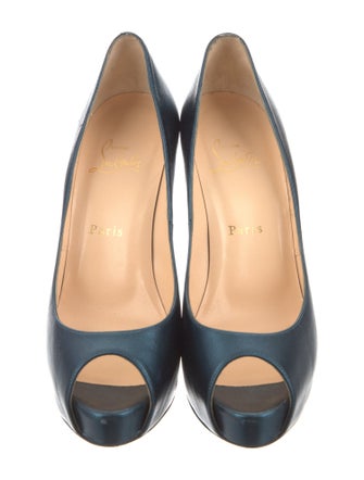 Christian Louboutin Leather Pumps