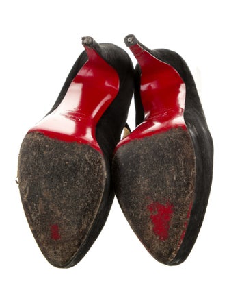 Christian Louboutin Lady Daffodile Suede Pumps