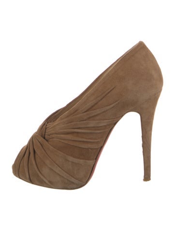 Christian Louboutin Pumps Suede Pleated Accents IT 39 | 9