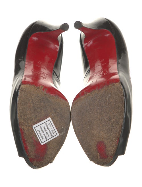 Christian Louboutin Leather Pumps