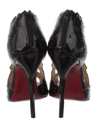 Christian Louboutin Decoupadiva 120 Patent Leather T-Strap Sandals
