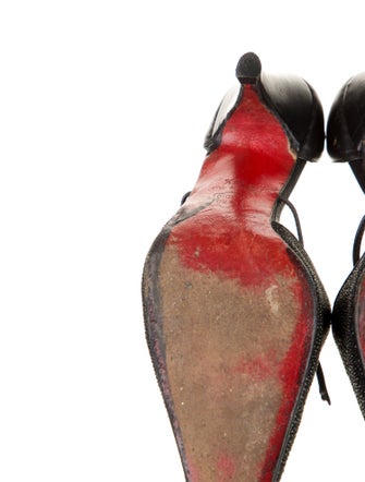 Christian Louboutin Stingray D'Orsay Pumps
