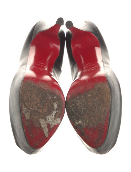 Christian Louboutin Leather Pumps