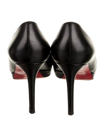 Christian Louboutin New Simple Leather Pumps
